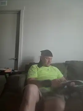 Czat XXX na żywo – yourMasterisBored