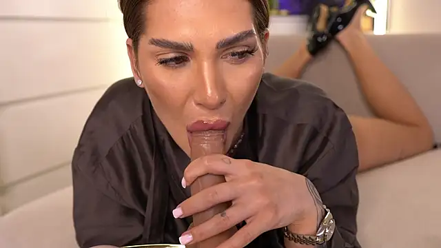 Tinydoll_XO Chat XXX live