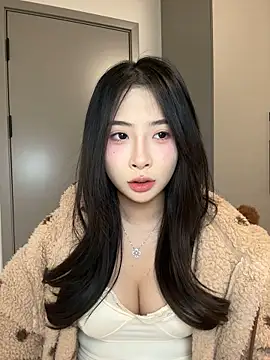 liubaobao666 网络视讯表演