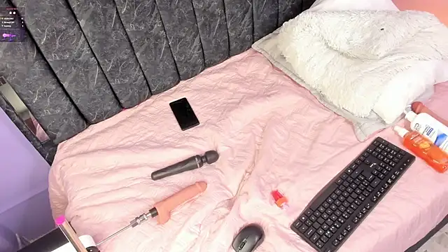 Catalleya_flower élő XXX-chatje