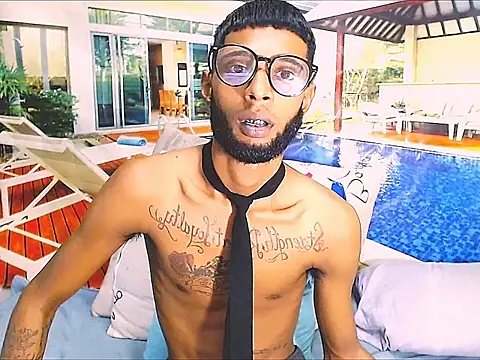 CharmingIndian1 在線直播表演