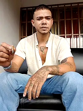 Niick01_ élő XXX-chatje