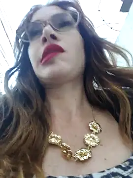 Show de Irresistible24 na webcam