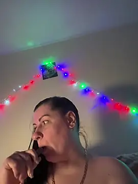 Evelinia's Live XXX Chat