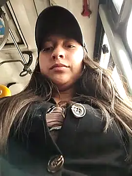 MaskedLatinaX's Live XXX Chat