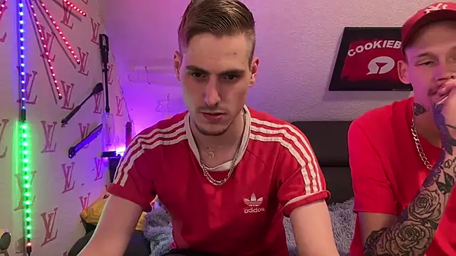 แชท XXX สดของ Cookieboy88