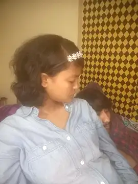 Freakingromance Live XXX Chat