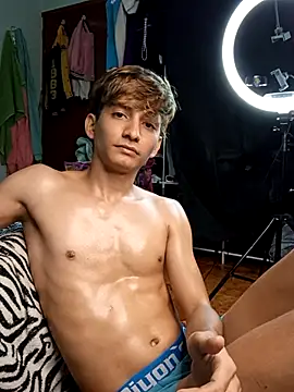 Andy_KeinのライブXXXチャット