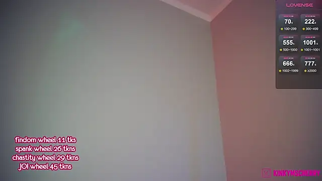 KinkyMissCherryのライブXXXチャット
