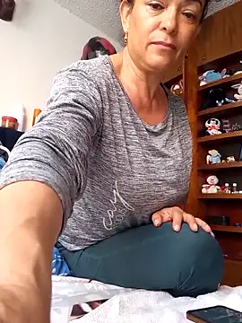 Friendly_2024 Show in webcam