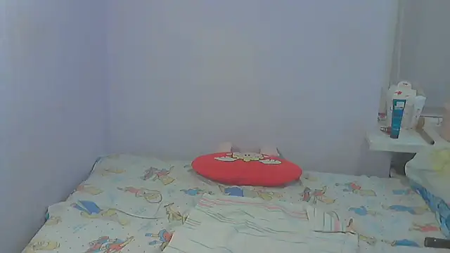 Lusi-777 Live XXX-chat