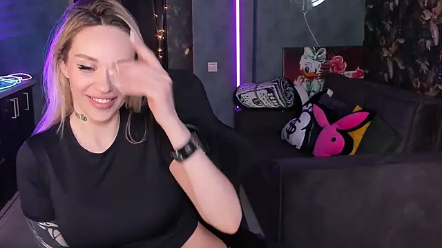 Blckmirrorr Live XXX-chat