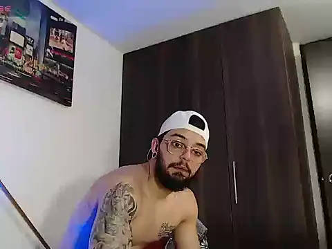 Axel_Stton 现场XXX聊天