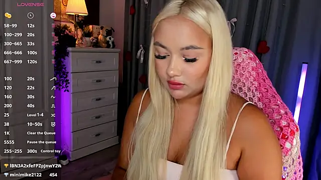 _Loneve__ – Live XXX-chat