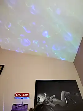 TheDime élő XXX-chatje