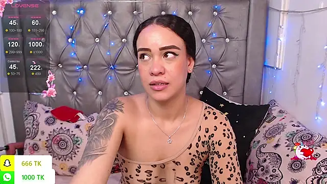 LAILAGUMMY Adlı Modelin Canlı XXX Sohbeti