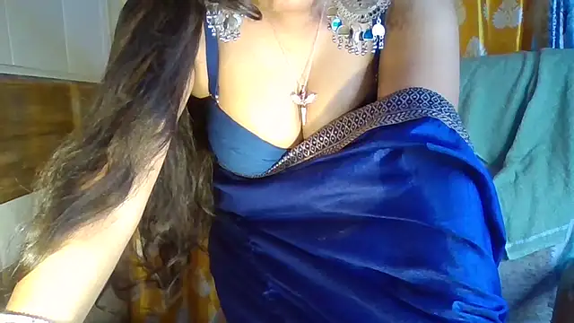 Yashika_Loves – Naživo XXX chat