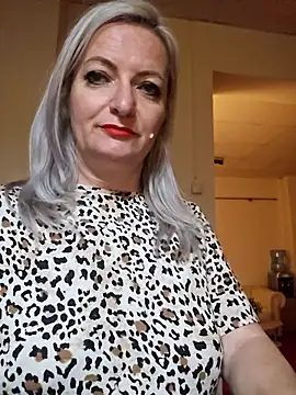 LadyTouch Live XXX-Chat