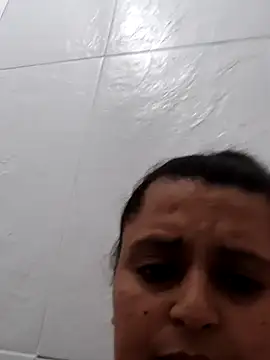 Chatroom XXX en direct de Miss_balloonsmila