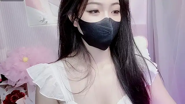 Онлайн чат XXX Emily_mmialody