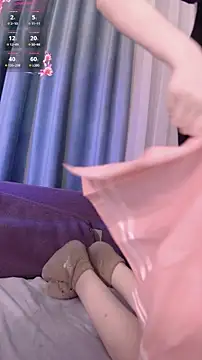 Онлайн чат XXX doggy_uwu19