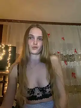 LunaVey Chat XXX in diretta