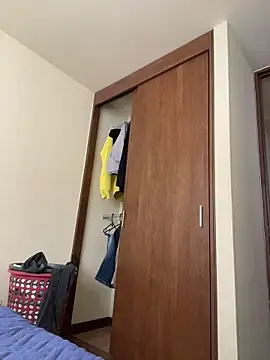 Pokazy przed kamerką – tony_pinkcock