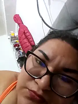 Chat XXX en directo de kiroshy