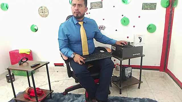 KalethBigDick: απευθείας συνομιλία ΧΧΧ