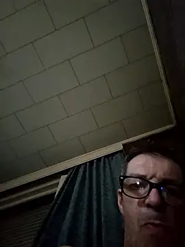 kristof_keyserのウェブカメラショー