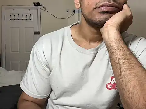 celibate-monk Adlı Modelin Canlı XXX Sohbeti