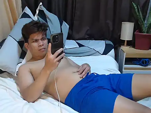 cumwhat_me Webcam Show