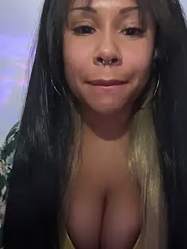 XXX chat uživo modela HaileyDiana