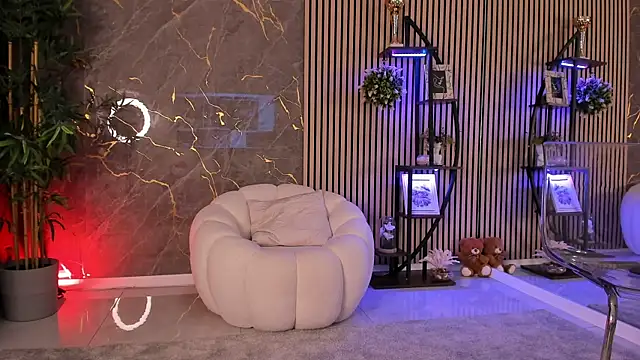 Red_Kim Chat XXX in diretta