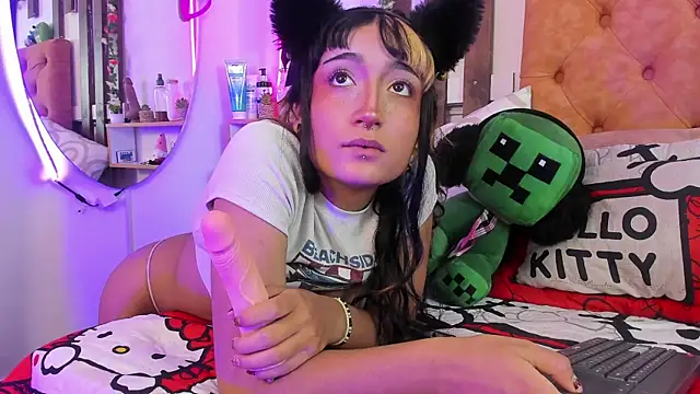 MeowMota_のウェブカメラショー