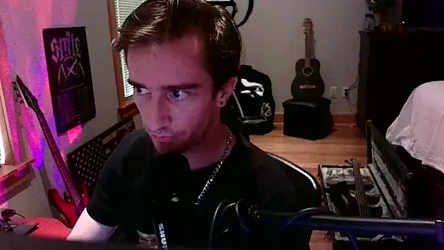 Pertunjukan Kamera Web LEVIATHANX666