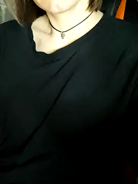 Aashikalaa's Live XXX Chat