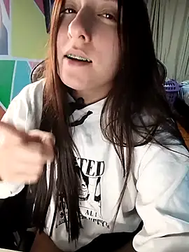 Mysticdooll69 即時 XXX 聊天