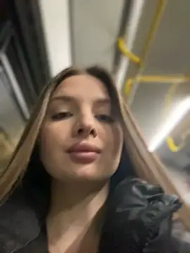 KrisMagnoly – Naživo XXX chat