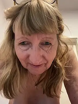 MatureKim's Webcam Show