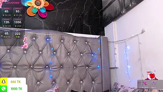 Chat XXX en directo de LAILAGUMMY