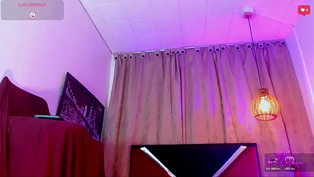 Webkamerová show katha_Crawford