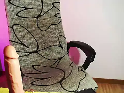 Hannah_Kiim Chat XXX live