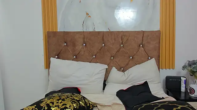 Show de scarlet_fox75 na webcam