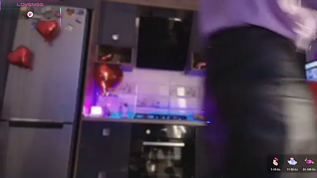 emlana: онлайн-секс-чат