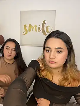 Онлайн чат XXX Antonella_Julieta