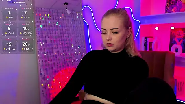 StephanieSweetyn Live XXX chat