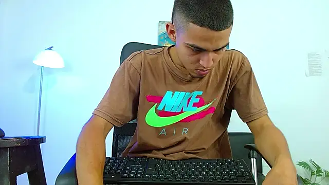 lucass_18n Webbikameraesitys