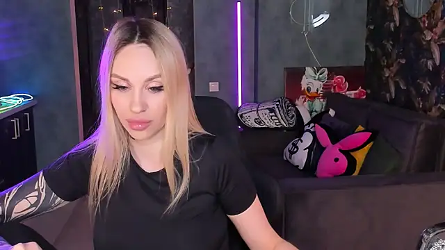 Blckmirrorr – Live XXX-chat