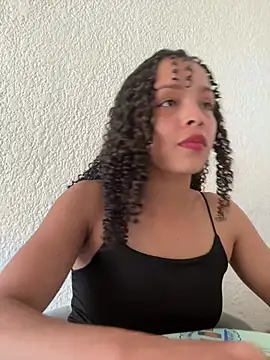 Yasmin777_'s Webcam Show